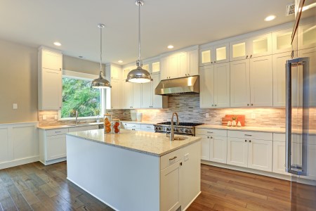 Benefits of under cabinet lighting in your home